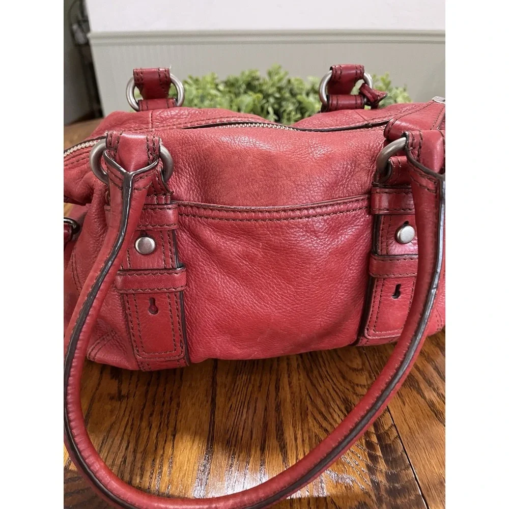 Vintage Red Fossil Long Live Vintage 1954 Key Shoulder Leather Bag With Key Y2K